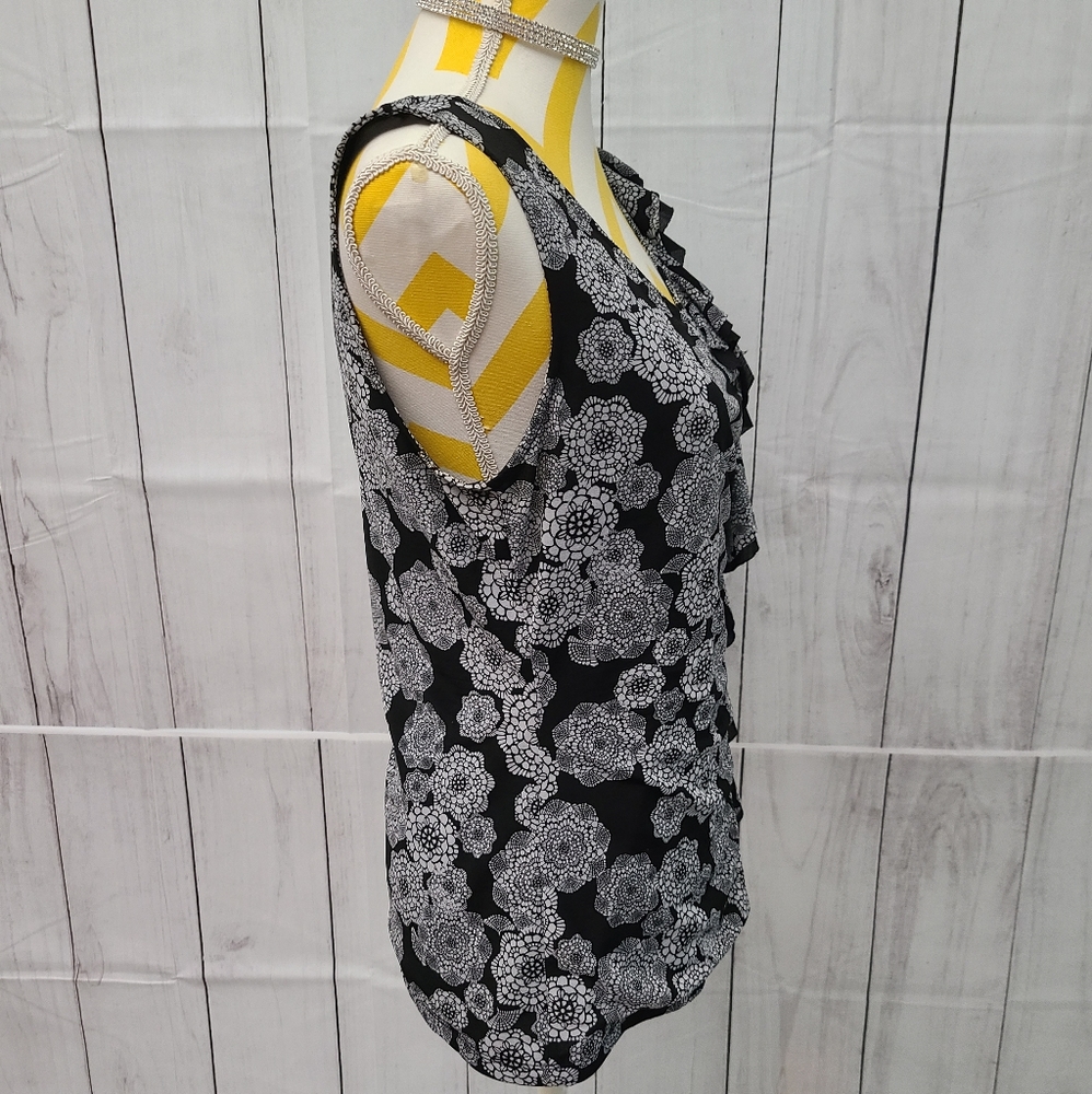ELLE Blouse - Picture 6 of 10